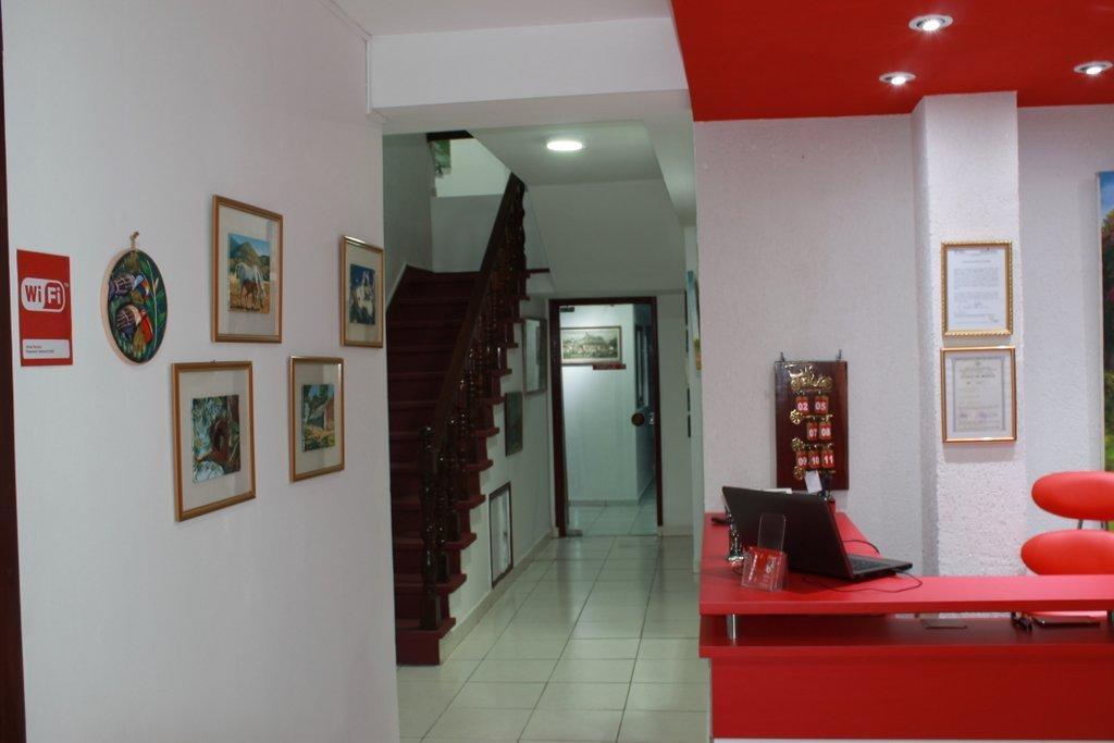 Hostal Casa Suiza Asunción Esterno foto