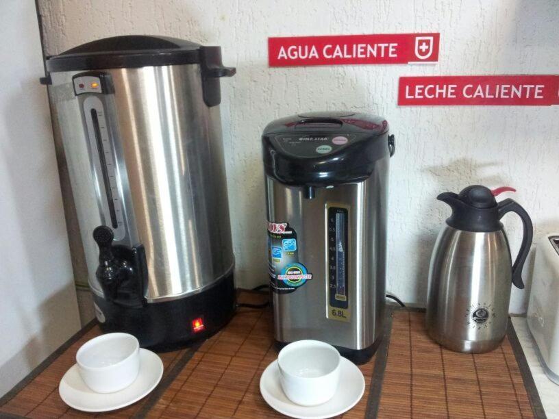 Hostal Casa Suiza Asunción Esterno foto