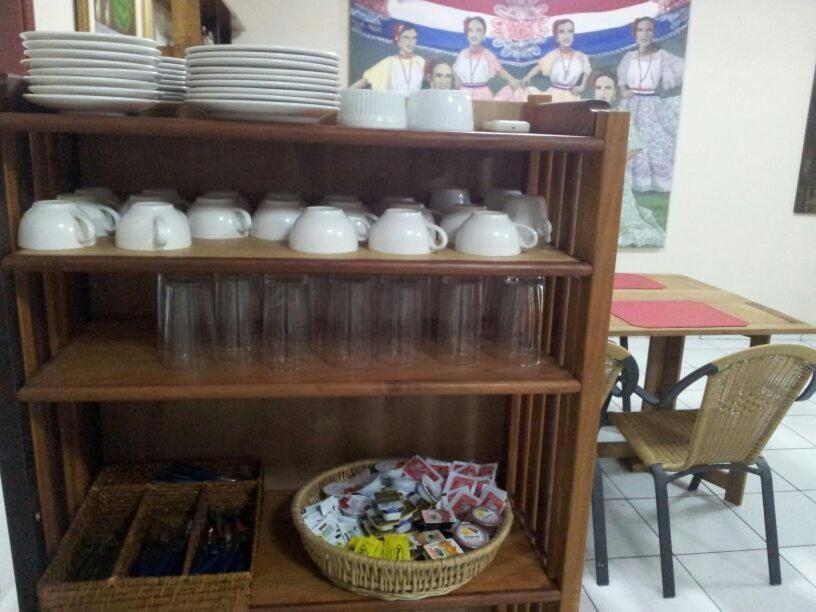 Hostal Casa Suiza Asunción Esterno foto