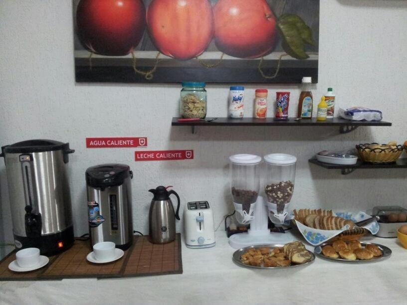 Hostal Casa Suiza Asunción Esterno foto